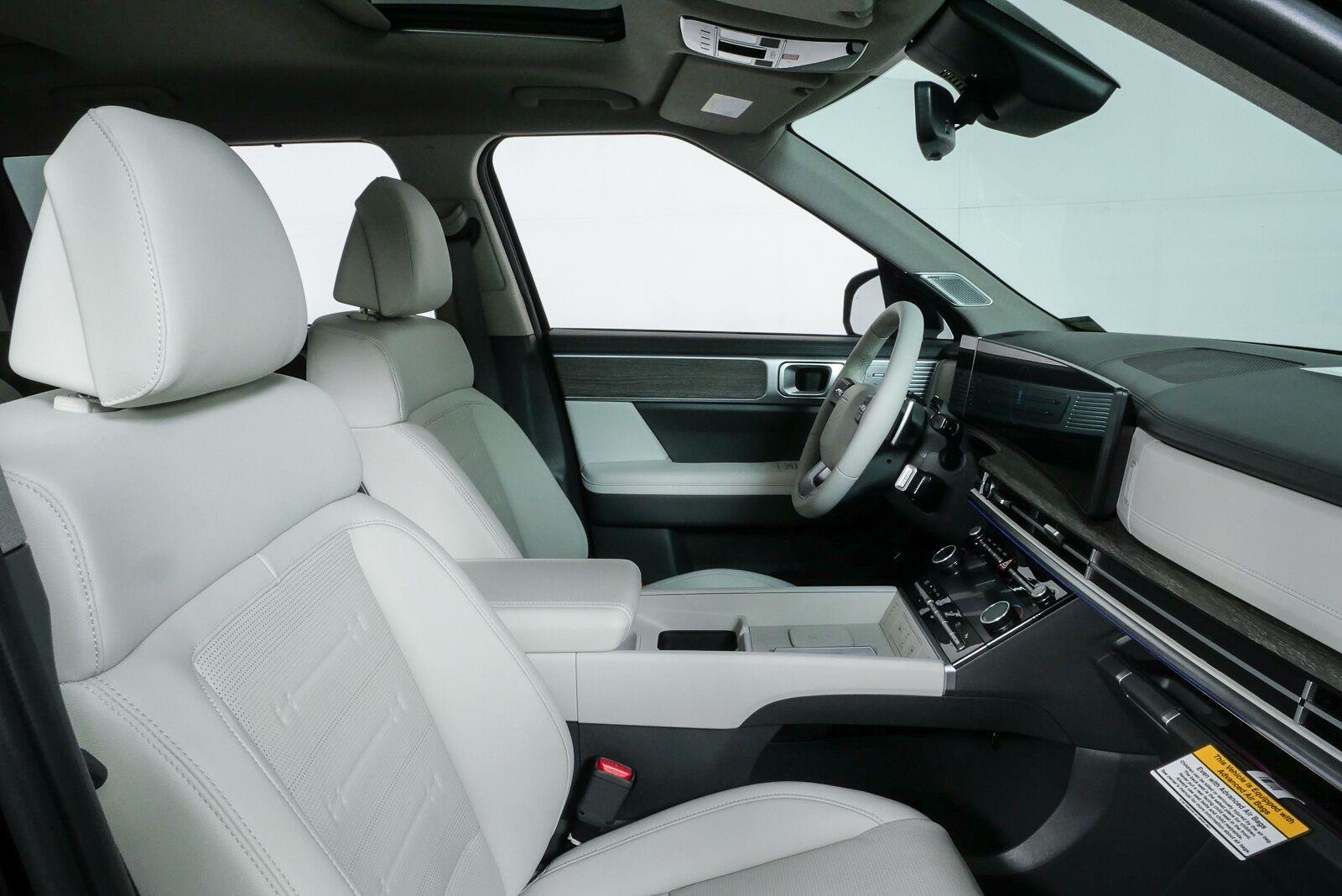 New 2026 Phantom Black Hyundai Limited FWD image 24