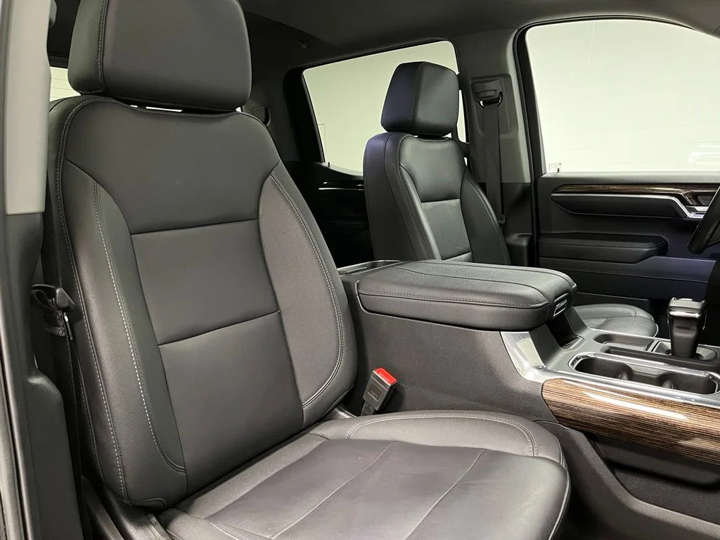 Used 2024 Black GMC Elevation image 60