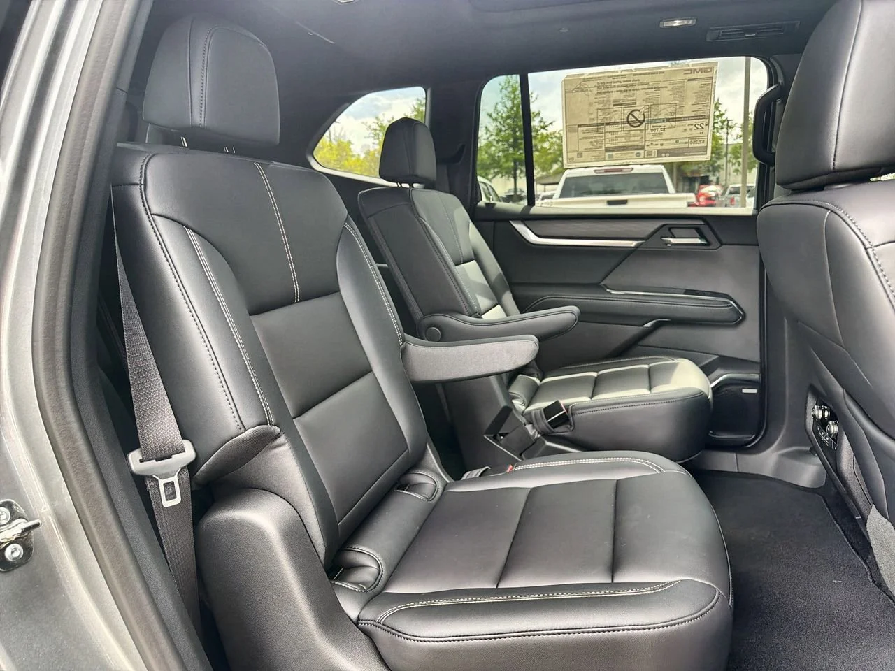 New 2026 Sterling Metallic GMC Elevation image 22