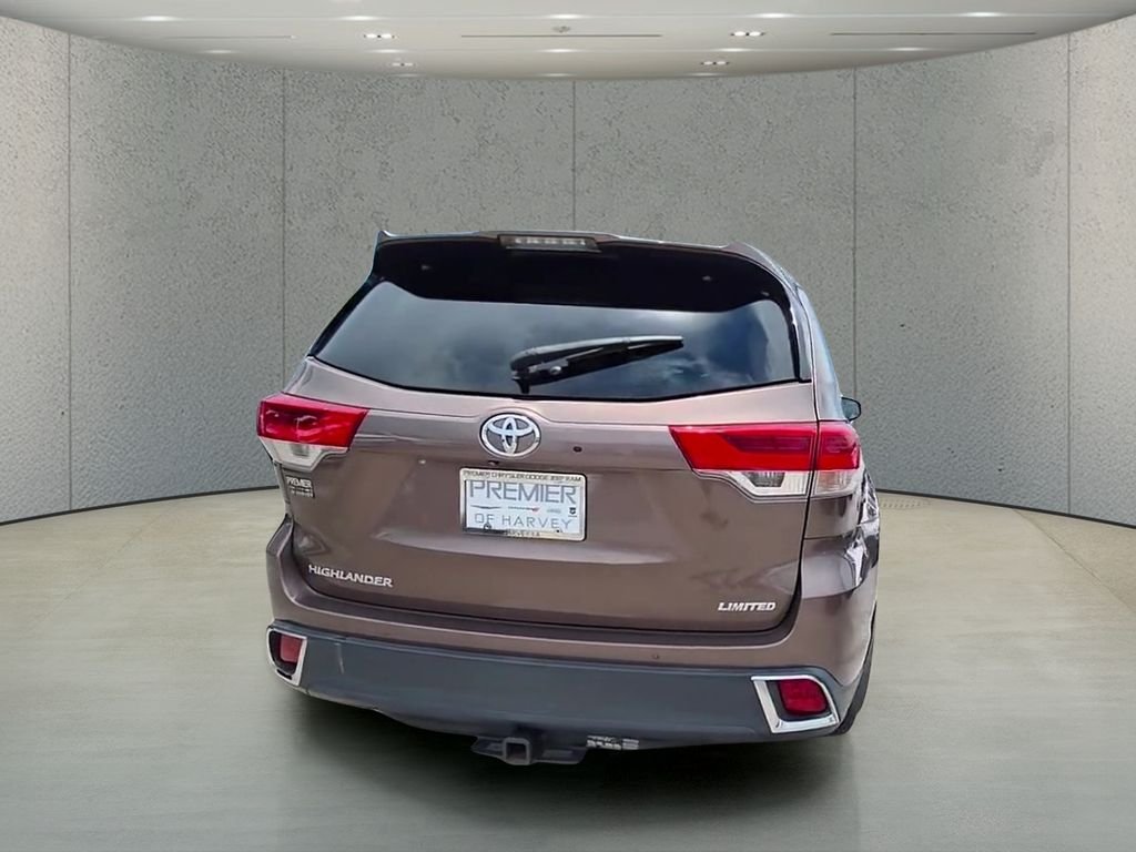 Used 2019 Brown Toyota Limited image 42