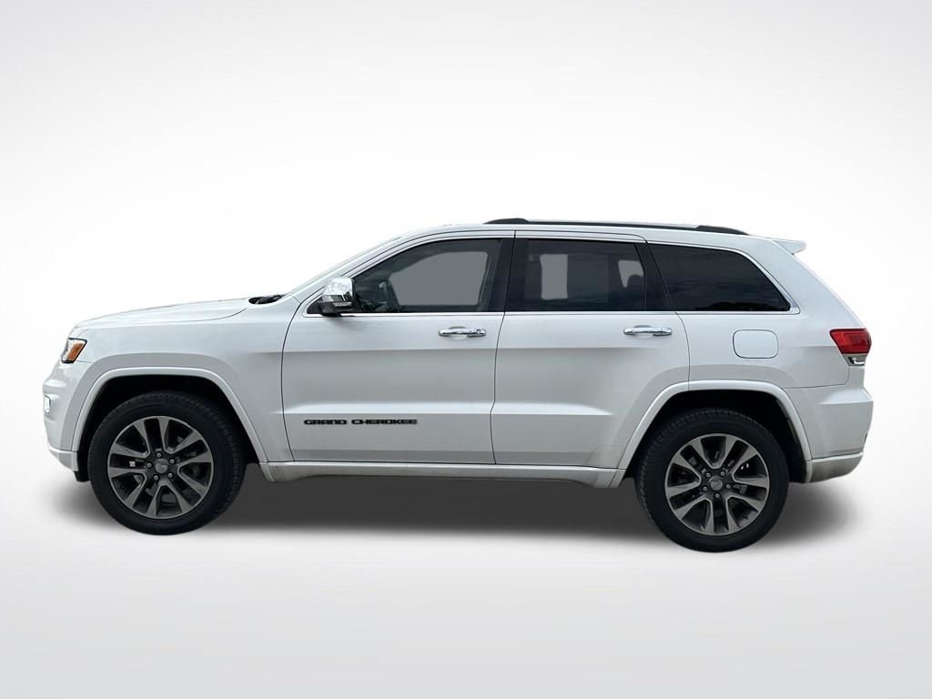 Used 2017 White Jeep Overland image 3