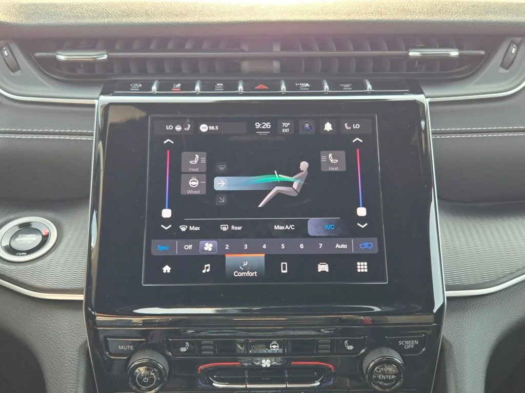 Used 2024 Black Jeep Laredo X image 24