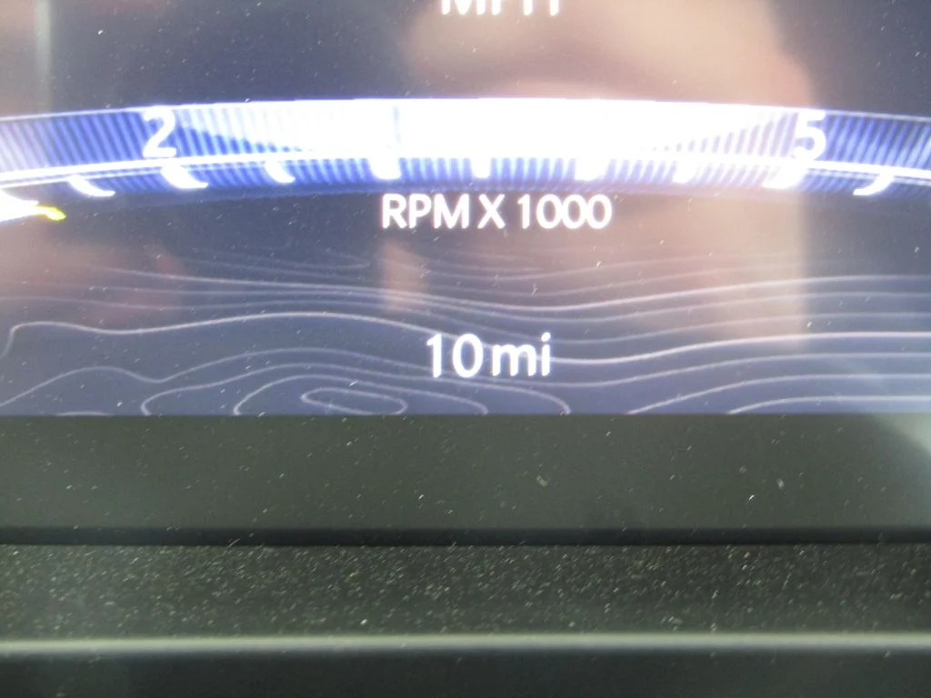 New 2026 Diamond Black Crystal Pearlcoat Jeep Altitude image 28