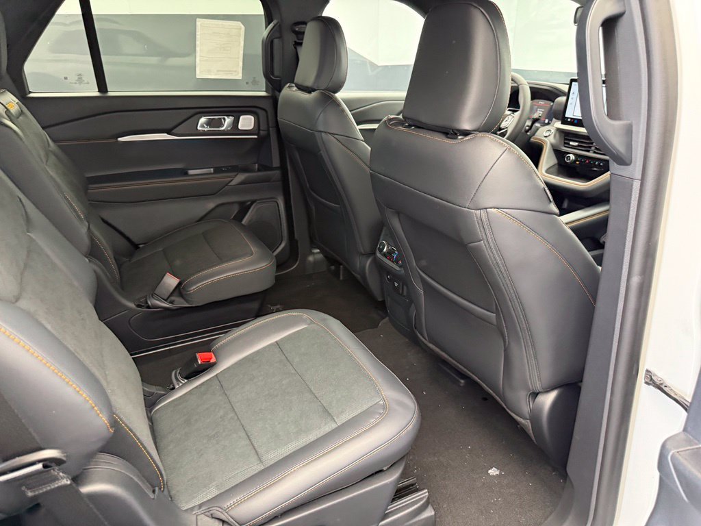 New 2026 Star White Metallic Tri-Coat Ford Tremor® image 78