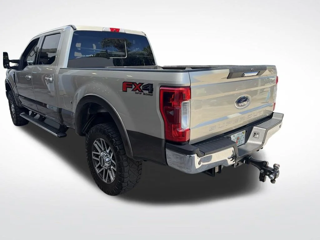 Used 2017 Gold Ford Lariat image 4
