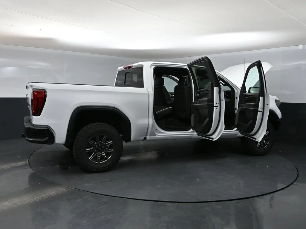 2026 GMC Sierra 1500 AT4X - Photo 42