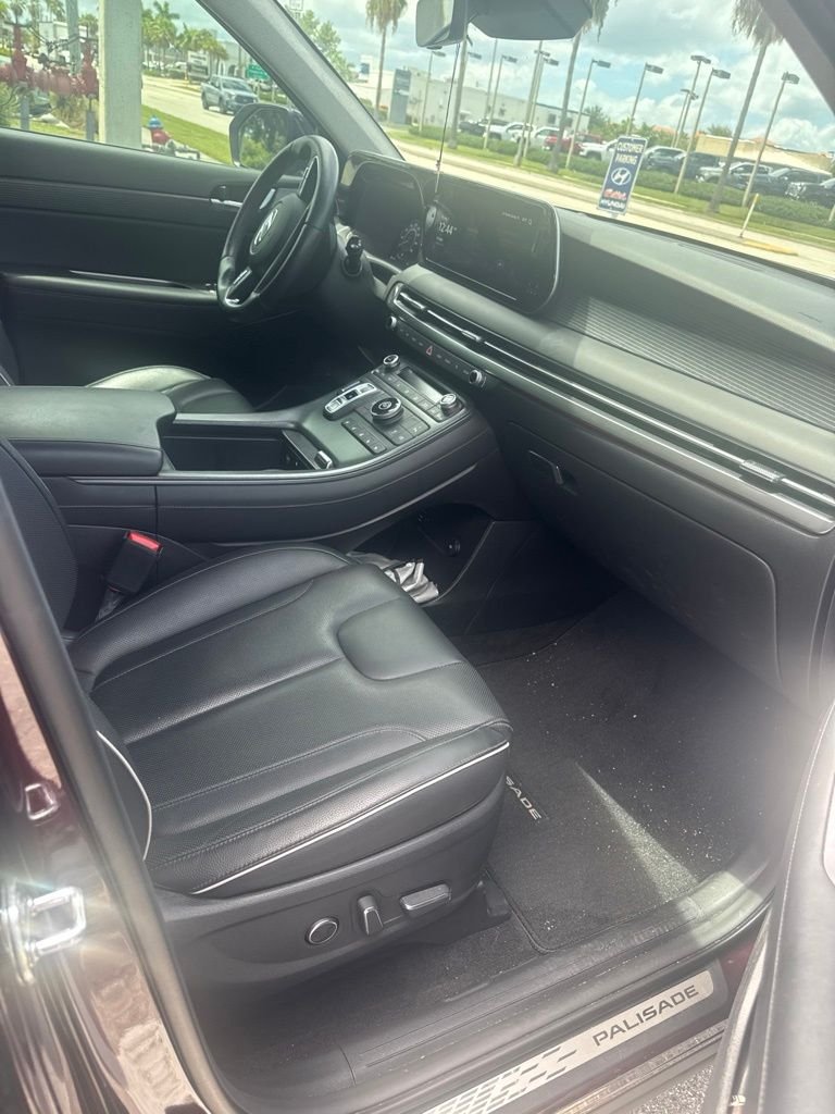 2024 Hyundai Palisade Limited - Photo 2