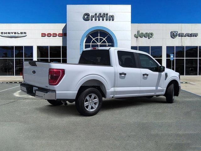 Used 2023 White Ford XLT image 4