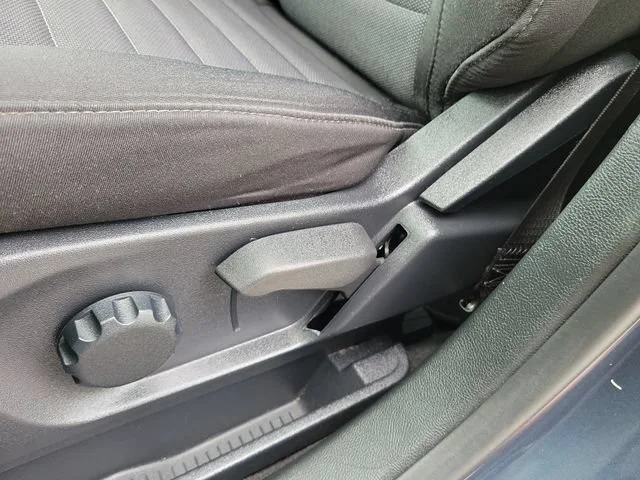 2024 Ford Edge SE - Photo 17