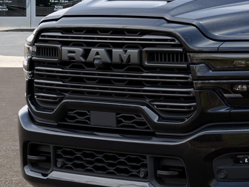 New 2027 Diamond Black Crystal Pearl-Coat Exterior Paint RAM Laramie image 11