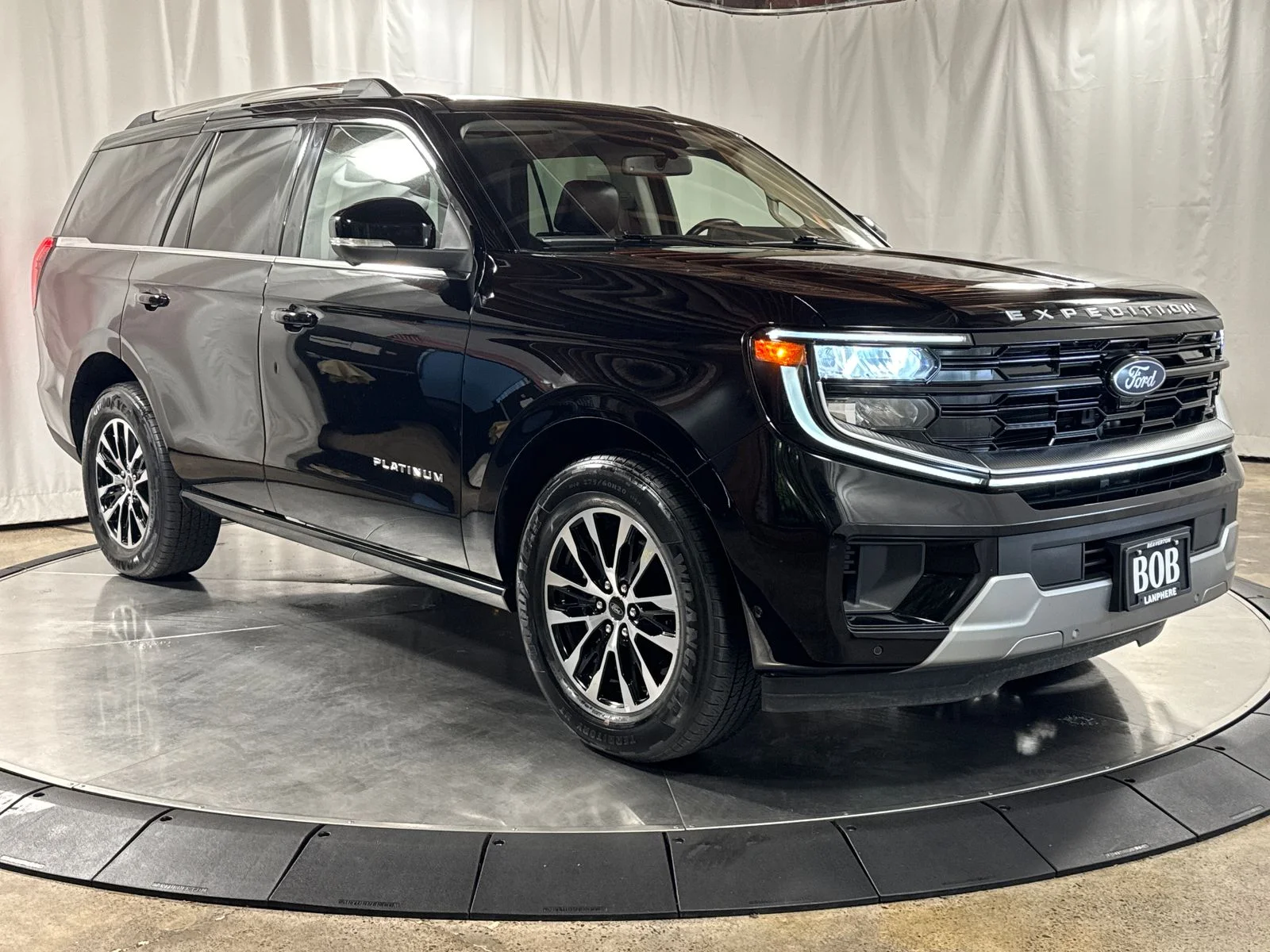 Used 2025 Black Ford Platinum image 7