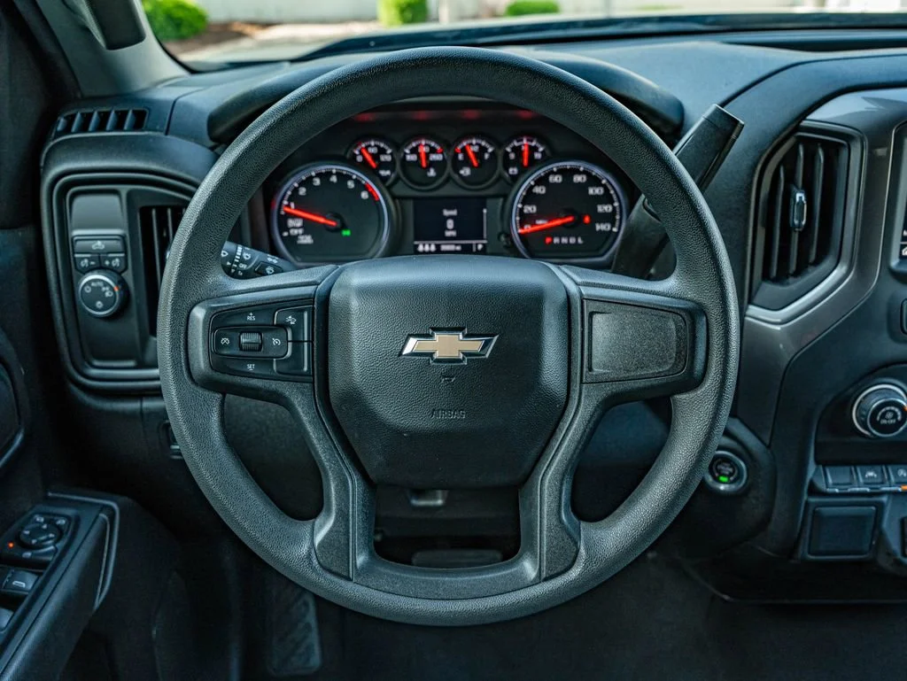 Used 2024 Black Chevrolet Custom image 22