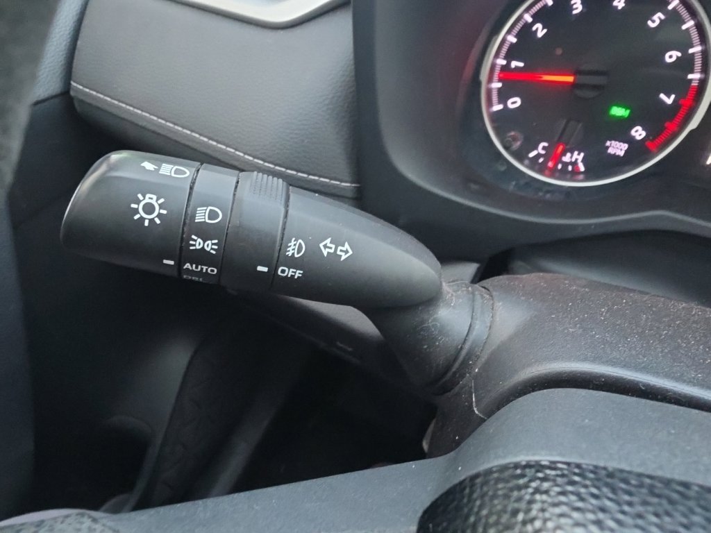 Used 2020 Gray Toyota XLE image 7