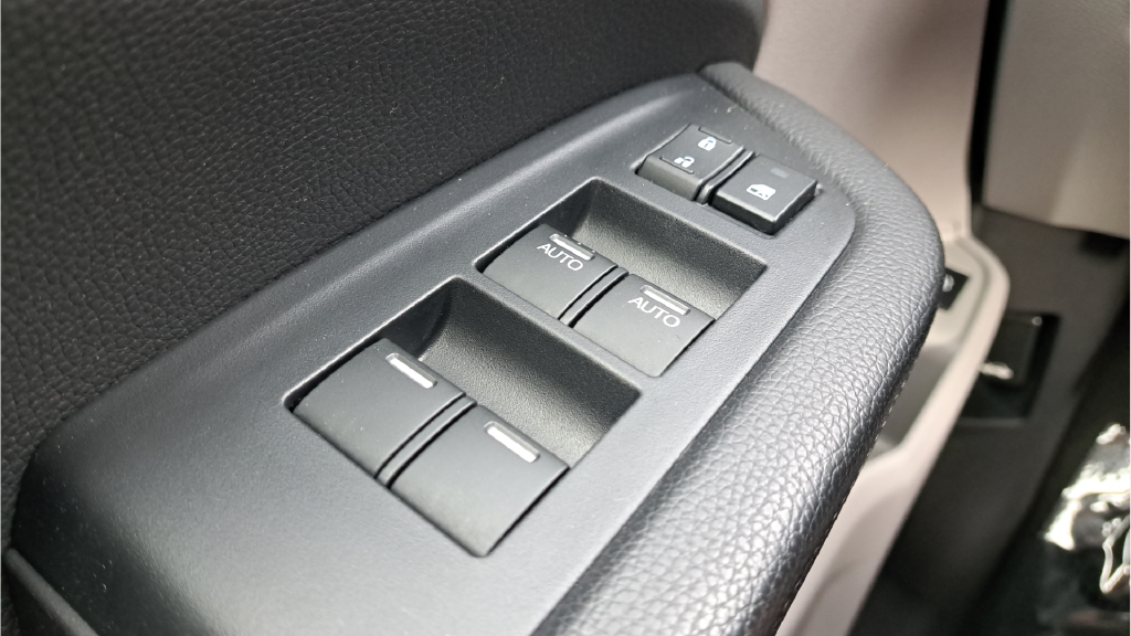 Used 2021 Gray Honda EX image 25