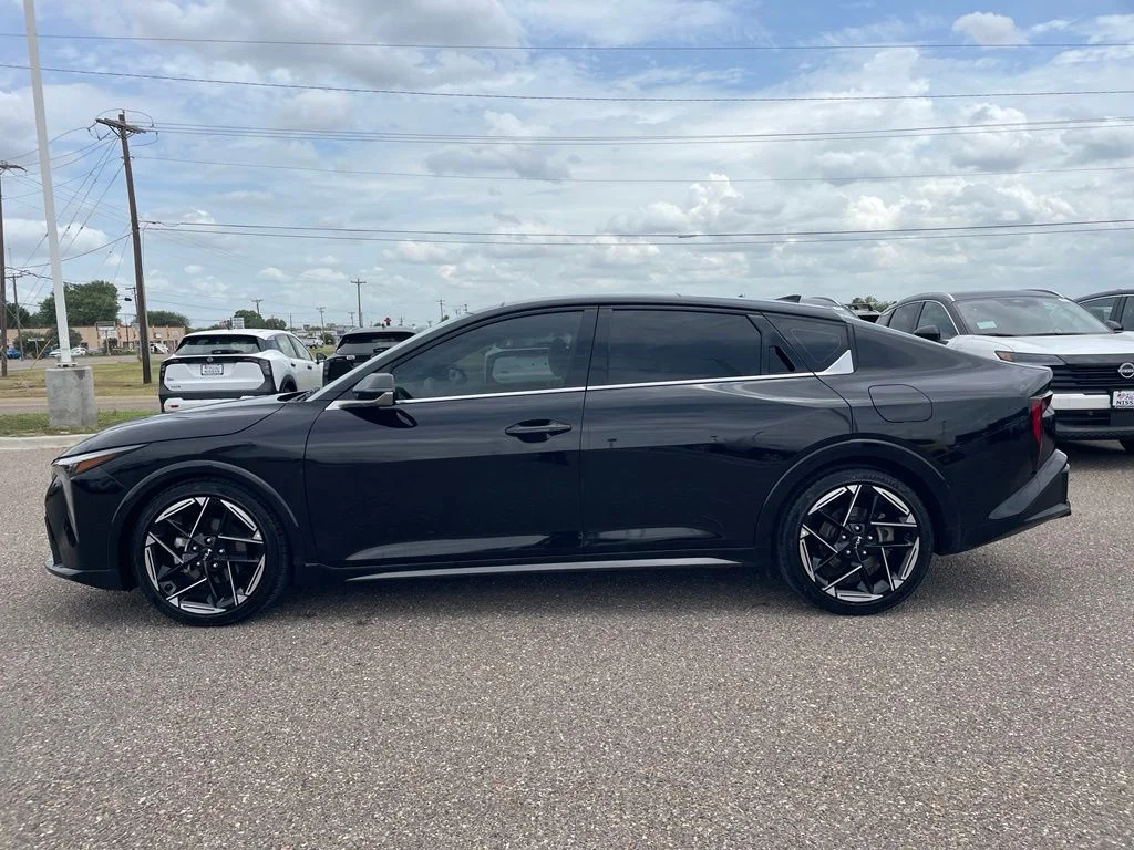 Used 2025 Black Kia GT-Line image 4