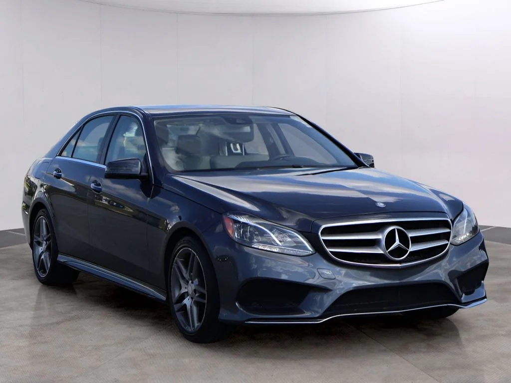 Used 2016 Gray Mercedes-Benz E 350 image 3