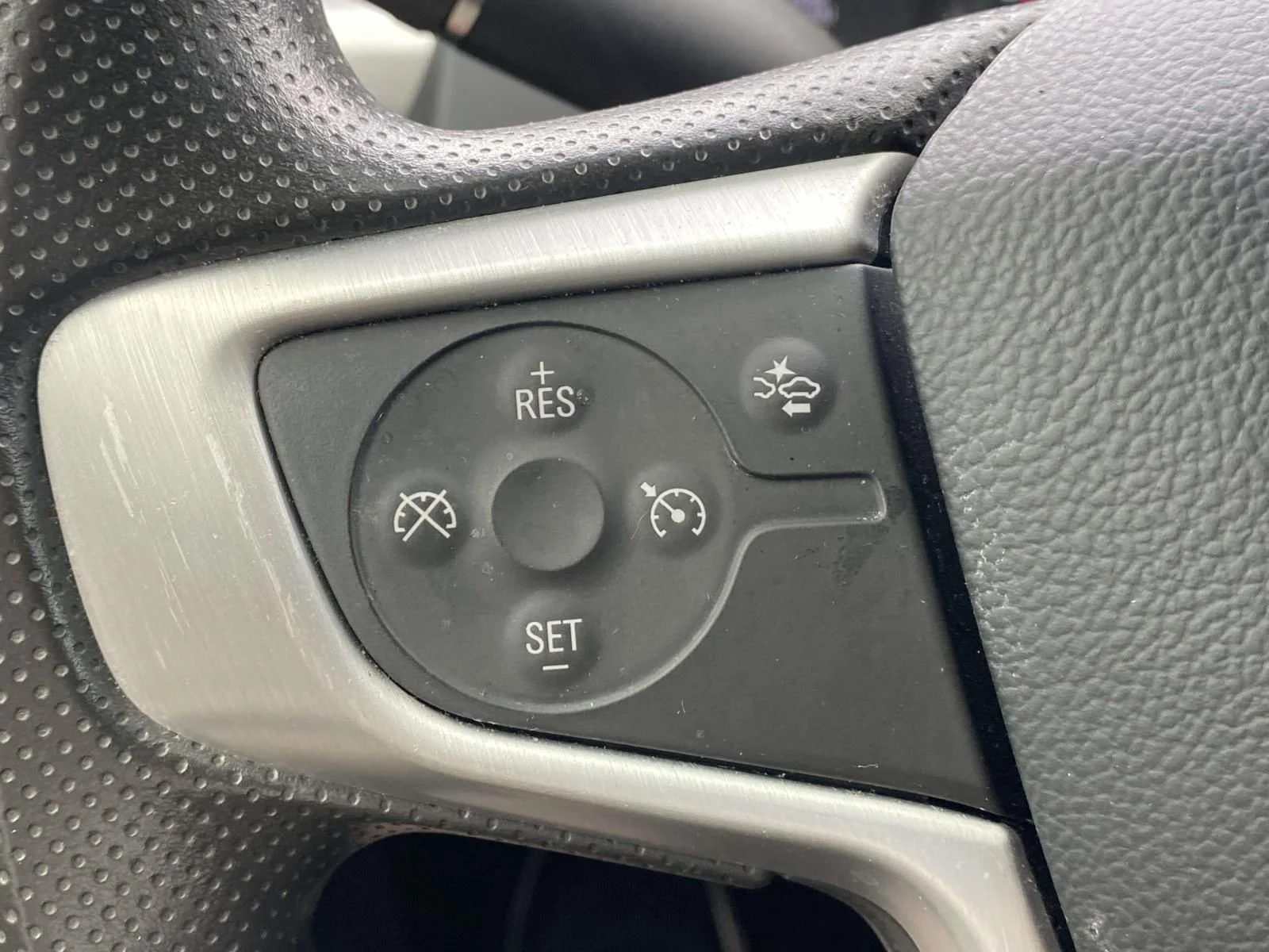 Used 2023 Silver GMC SLE image 24