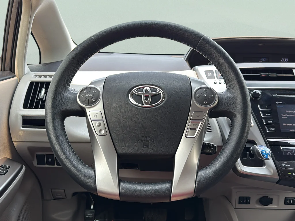 Used 2015 Magnetic Gray Metallic Toyota Four image 29