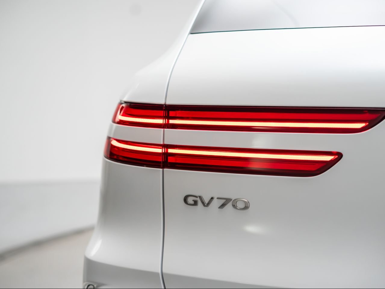 2026 GENESIS GV70 Sport Prestige - Photo 32