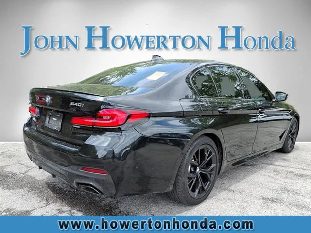 Used 2022 Black BMW 540i xDrive image 4