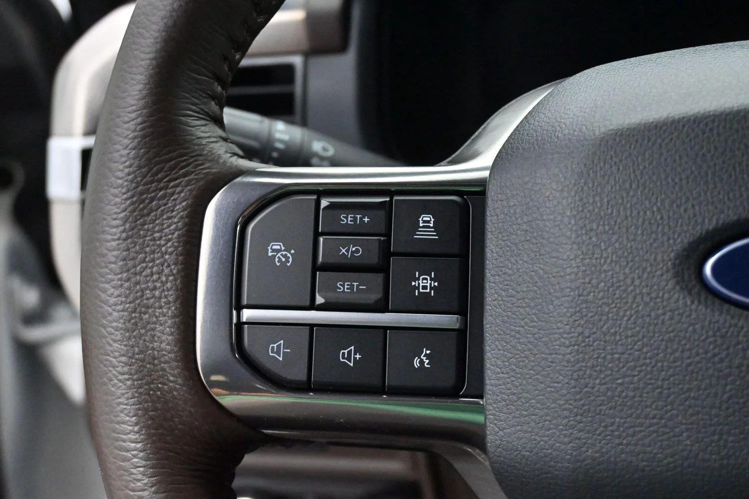 Used 2026 Star White Metallic Tri-coat Ford King Ranch image 17