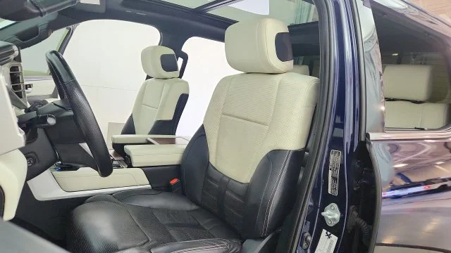 Used 2022  Toyota Capstone image 17