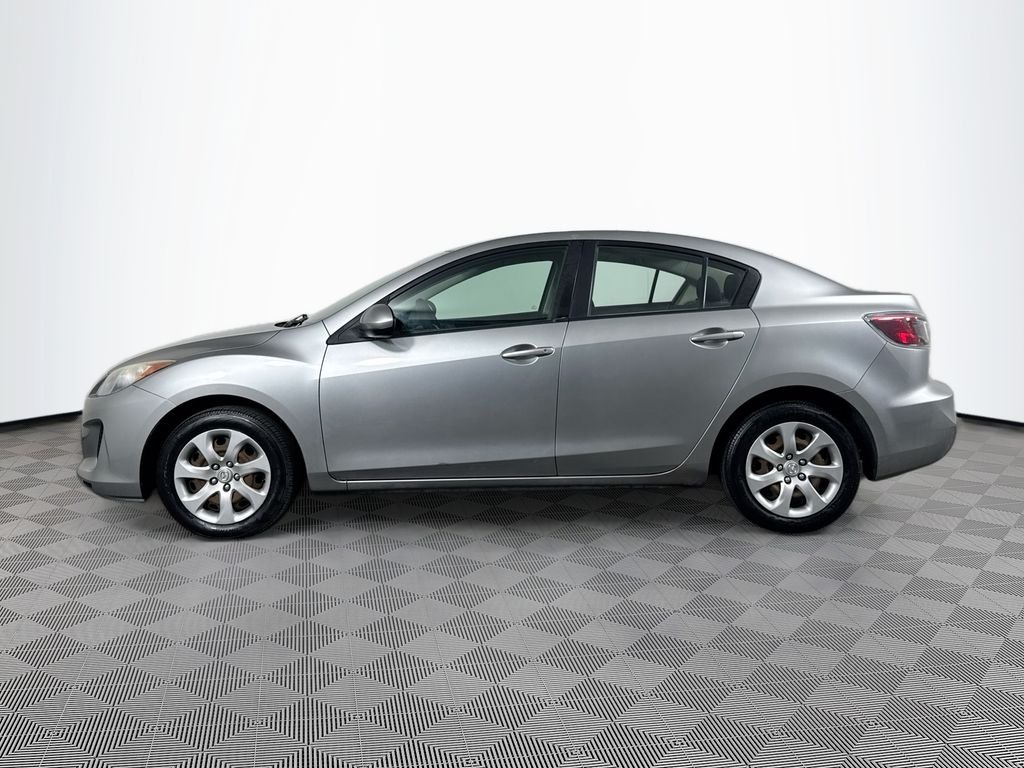 Used 2013 Mazda MAZDA3 i Sport with VIN JM1BL1U73D1791184 for sale in Eau Claire, WI