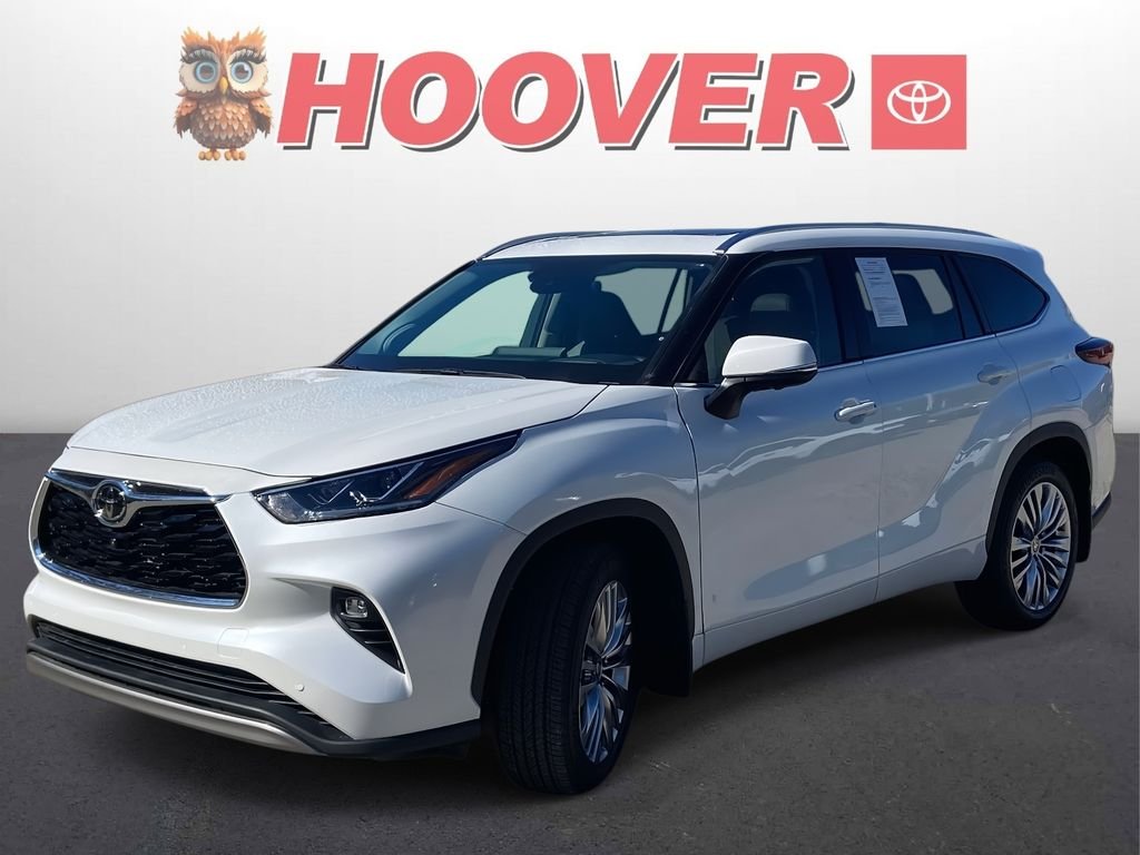 2026 Toyota Highlander Platinum - Photo 6