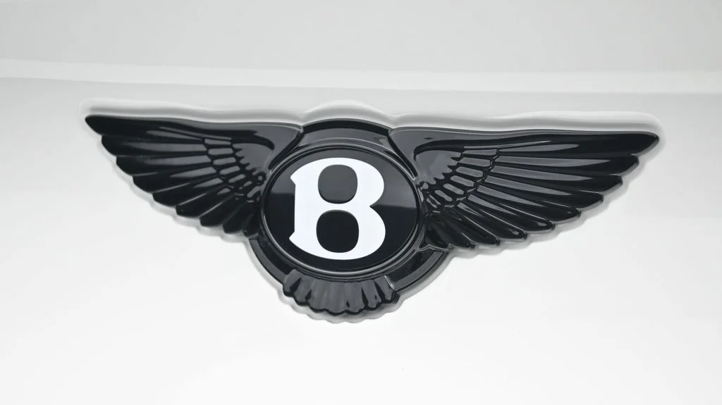 New 2026 White Bentley  image 20