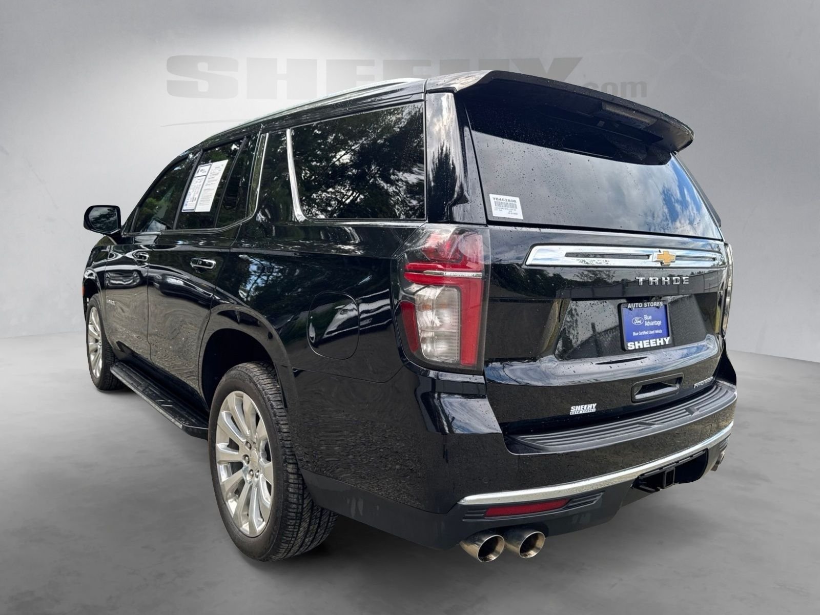 Used 2023 Black Chevrolet Premier image 16