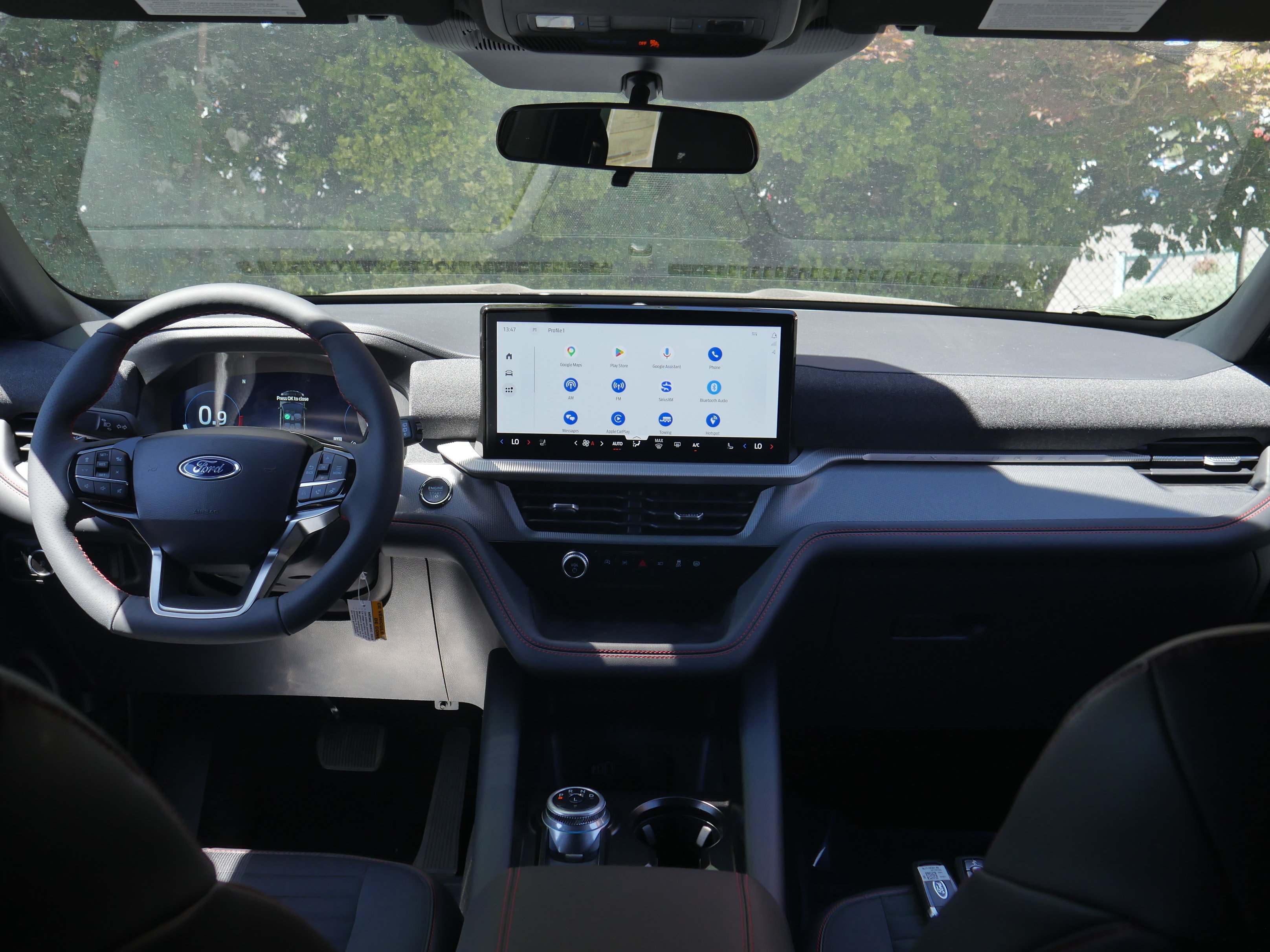 New 2026 Carbonized Gray Metallic Ford ST-Line image 9