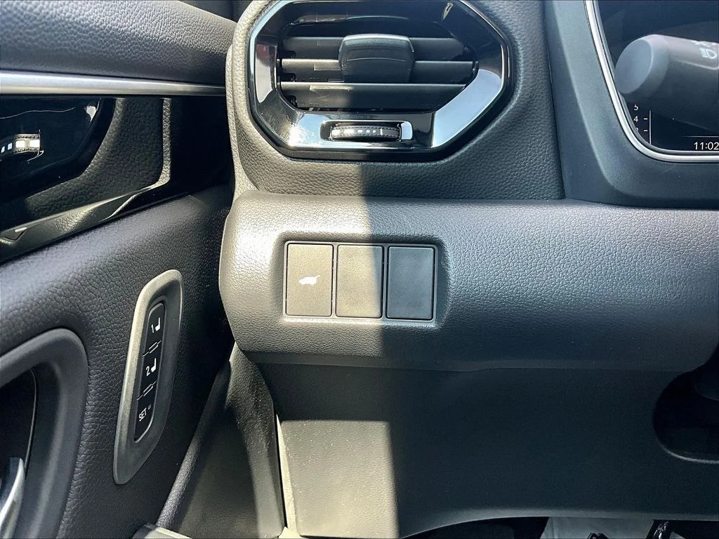 New 2026 Platinum White Pearl Honda AWD EX-L image 16