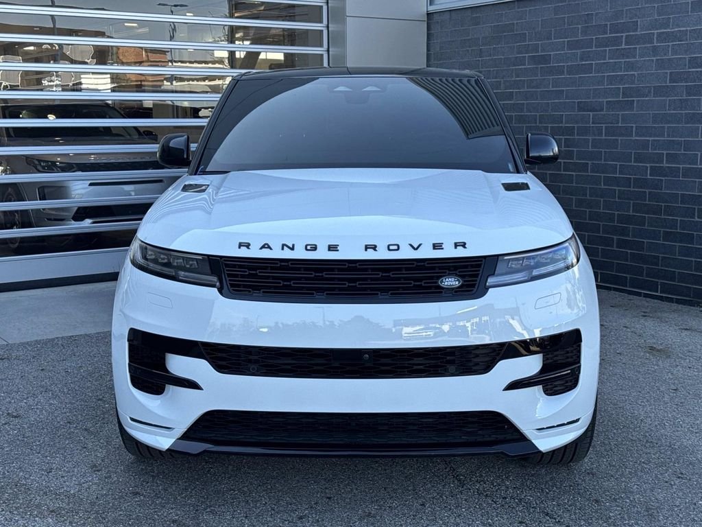 Used 2025 Fuji White Land Rover Autobiography image 2
