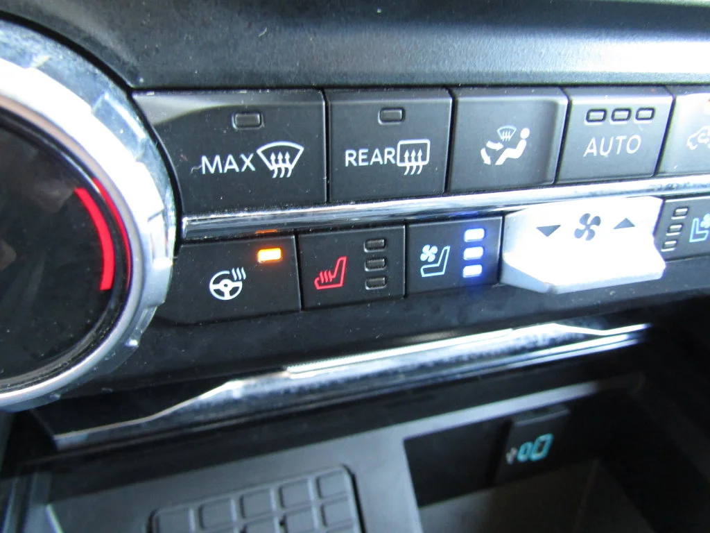 Used 2026 Red Ford Lariat image 17