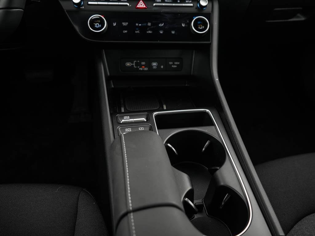 New 2026 Serenity White Hyundai SEL FWD image 49