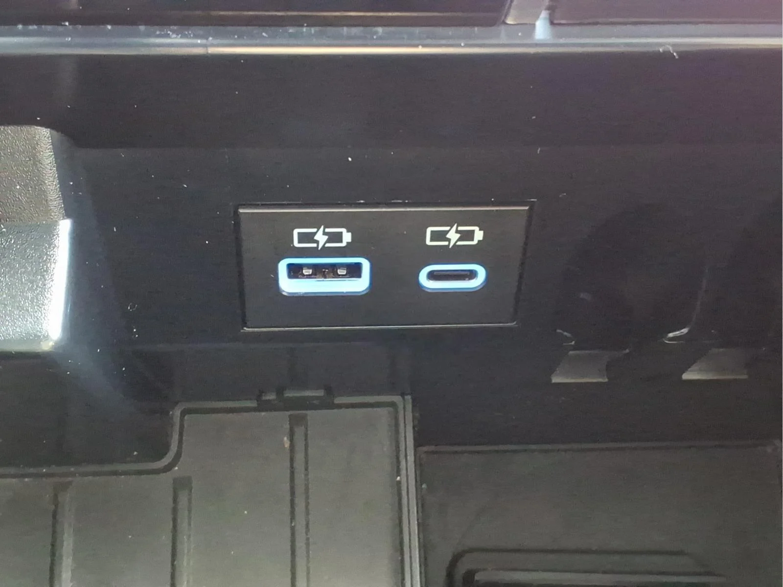 Used 2023 Black Toyota Platinum image 19