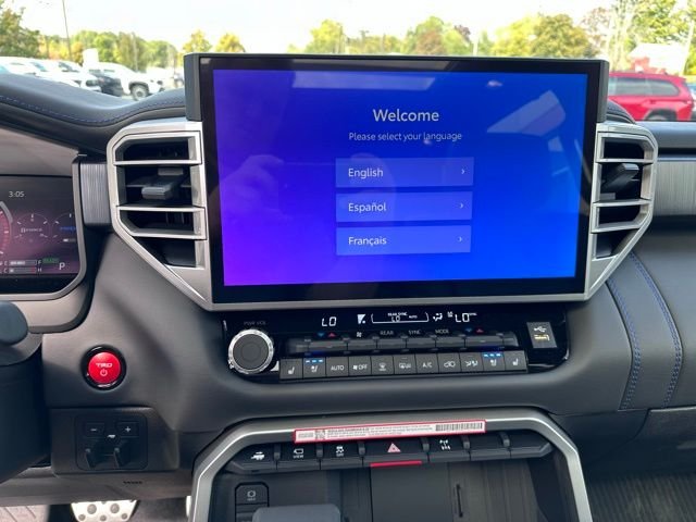 2025 Toyota Sequoia Platinum - Photo 32