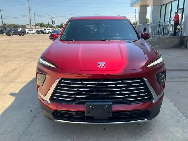 Used 2025 Red Buick Preferred image 41