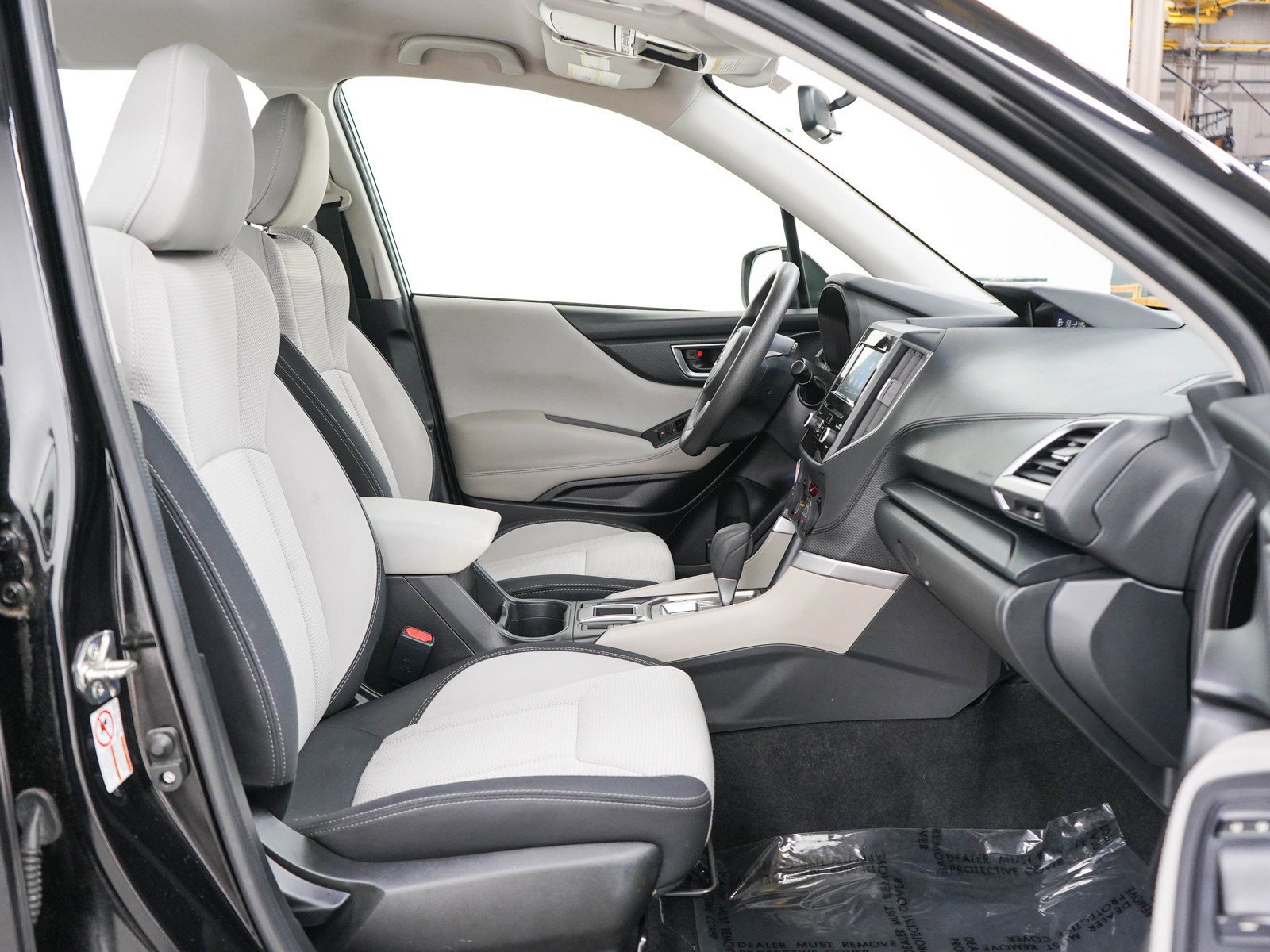 Used 2019 Crystal Black Pearl Subaru  image 11