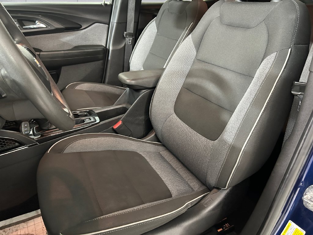 Used 2022 Blue Chevrolet LT image 8