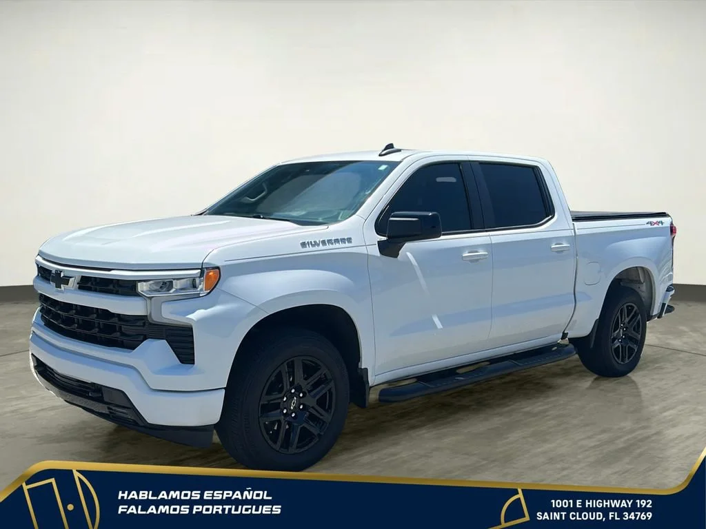 Used 2023 Summit White Chevrolet RST image 2