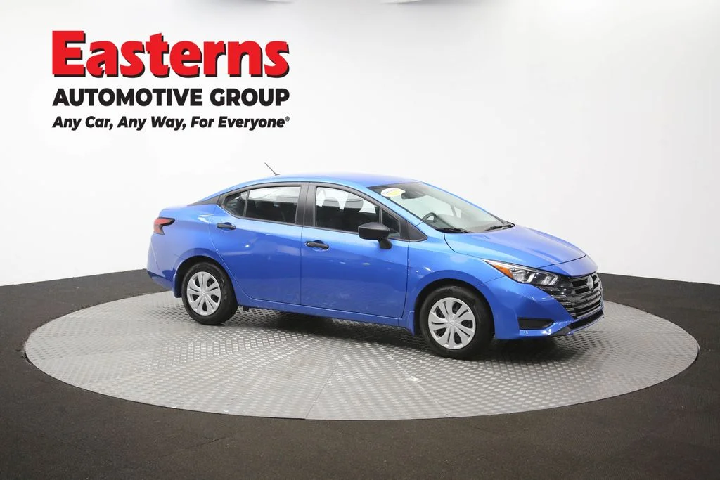 Used 2024 Blue Nissan 1.6 S image 42