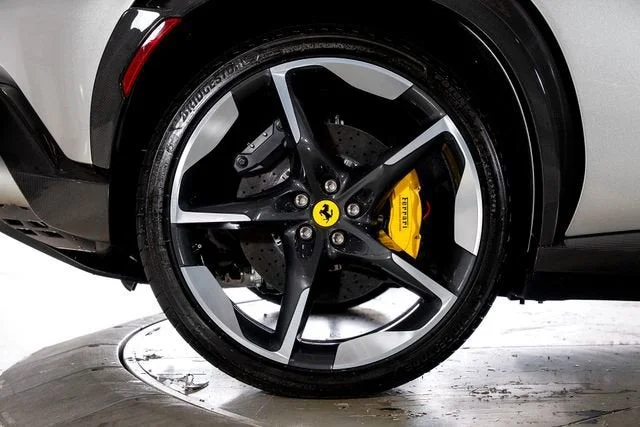 Certified Used 2025 Aluminum Lucido Ferrari  image 19
