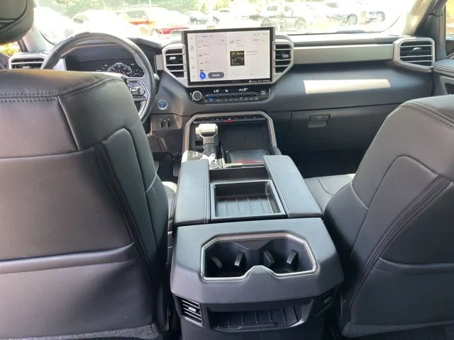 2024 Toyota Tundra Limited - Photo 16