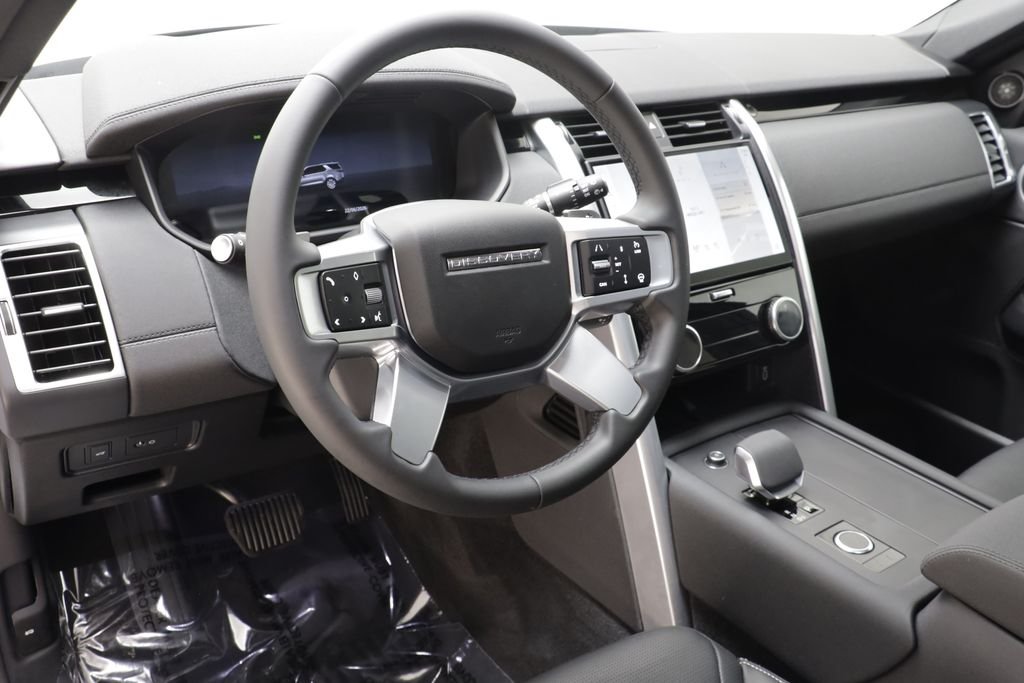 Certified Used 2026 White Land Rover S image 7