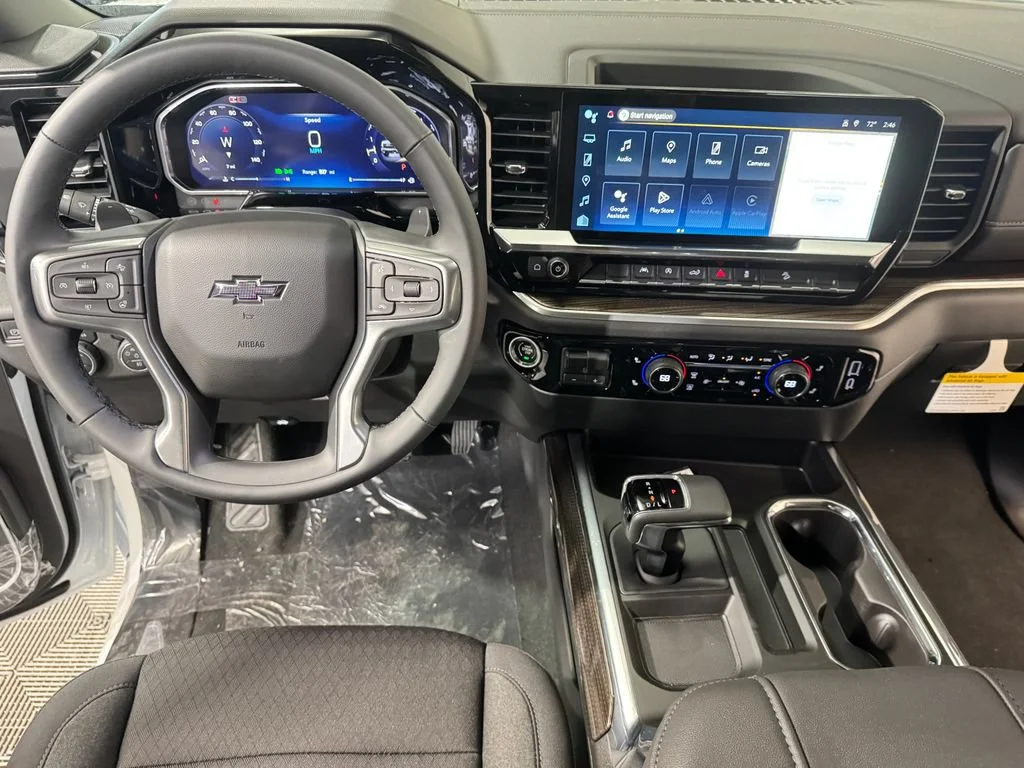 New 2026 Summit White Chevrolet LT Trail Boss image 10