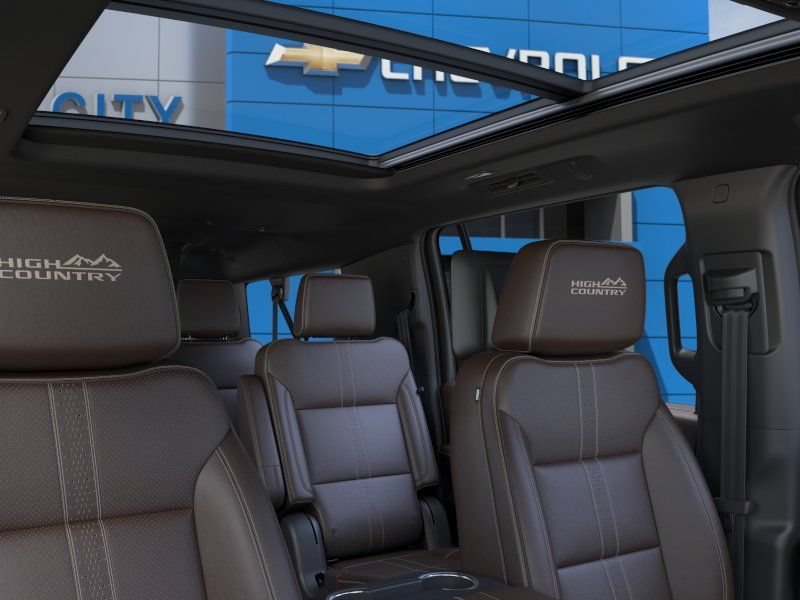 New 2026 Polar White Tricoat Chevrolet High Country image 24