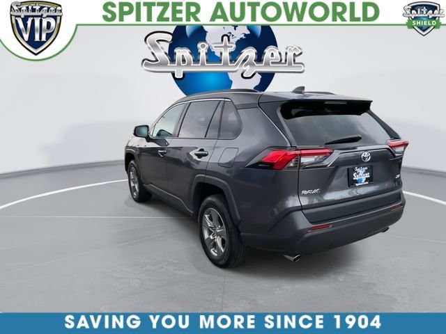 2024 Toyota RAV4 XLE - Photo 7