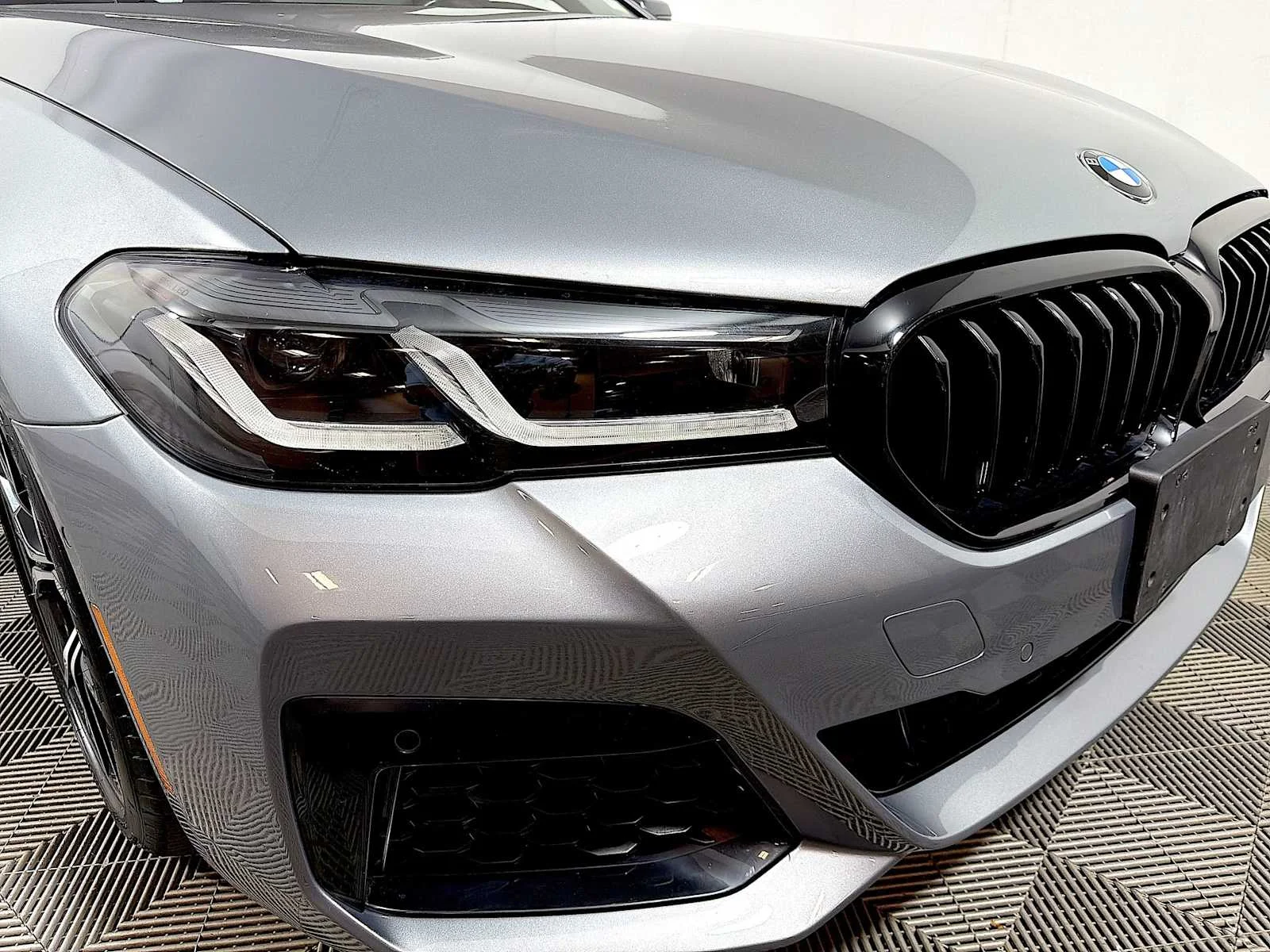 Certified Used 2023 Skyscraper Grey Metallic BMW 530i xDrive image 25