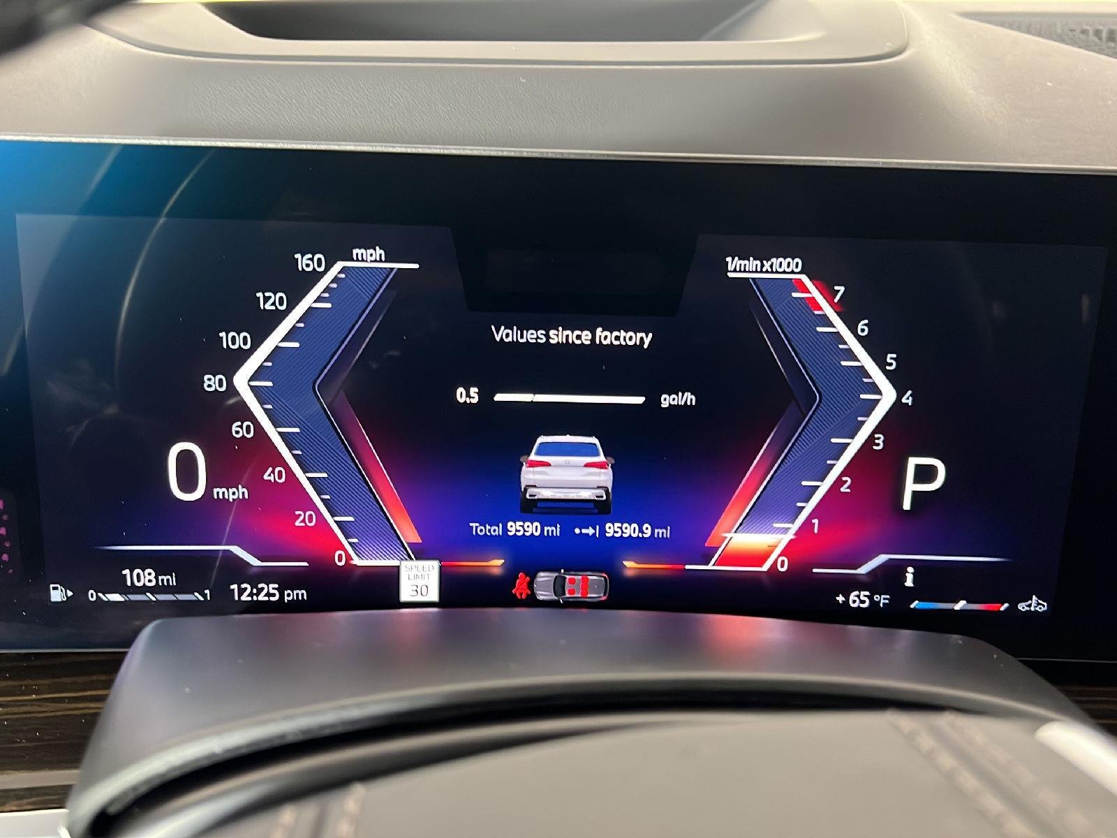 New 2026 Alpine White BMW xDrive40i image 14